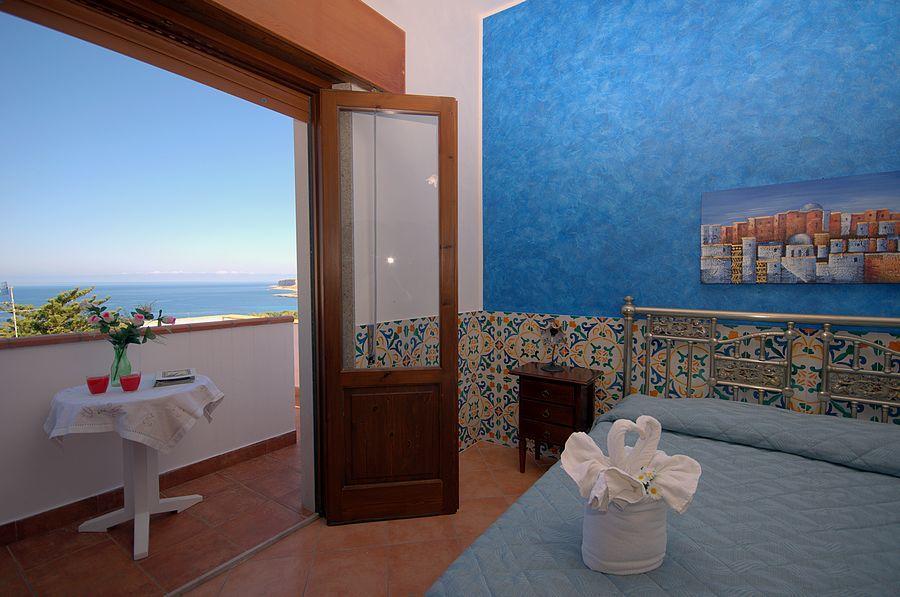 Bed and Breakfast Casa Ambra Macari Exterior foto
